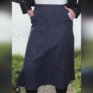 Brendella 100 Percent Schurwolle (Lambs Wool) Blue Herringbone Skirt Size 16 #45